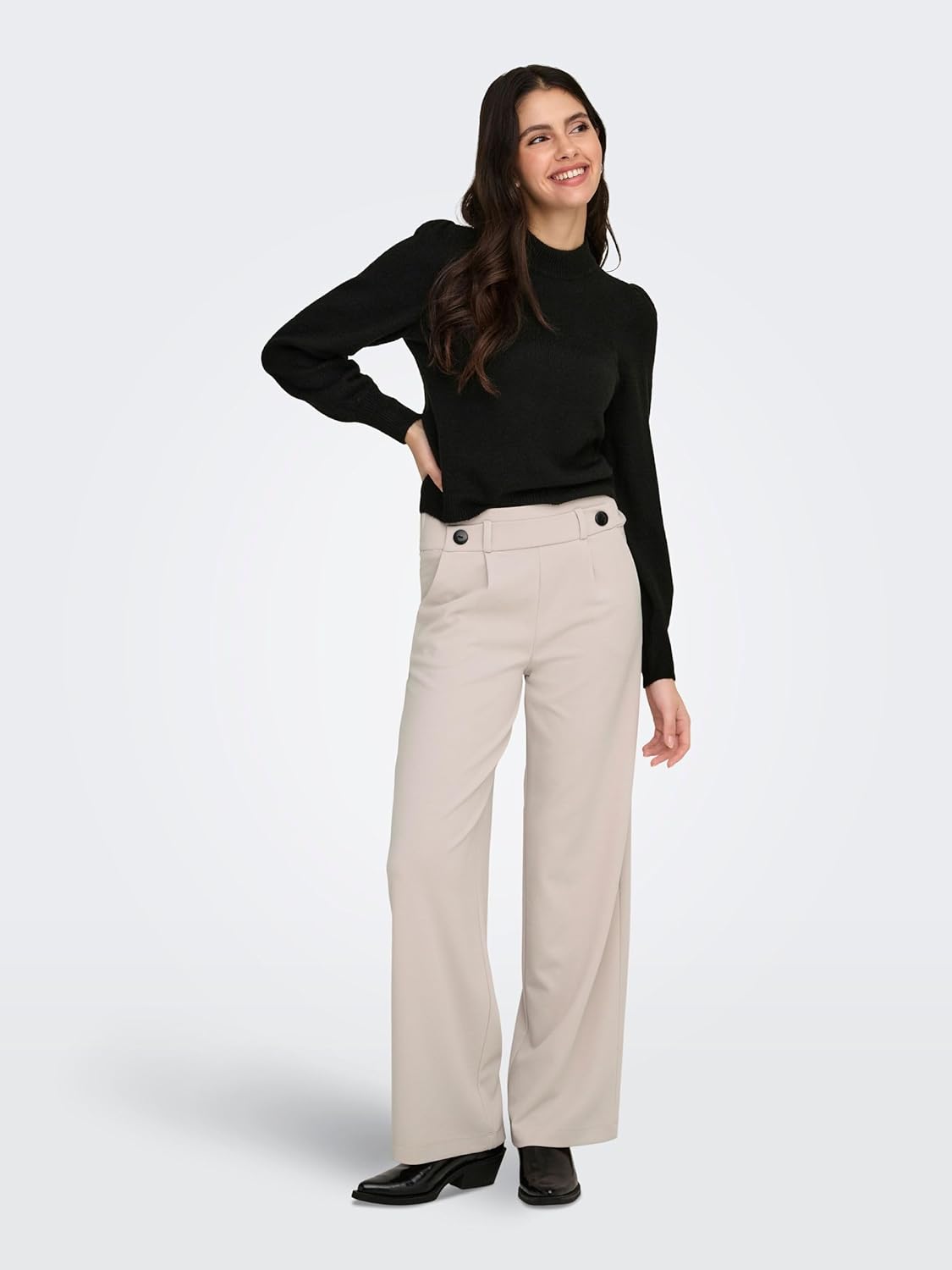 Noir Ease | Trousers