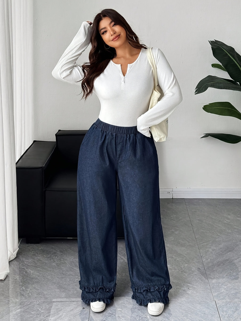 Amelie Women’s Relaxed Wide-Leg Jeans
