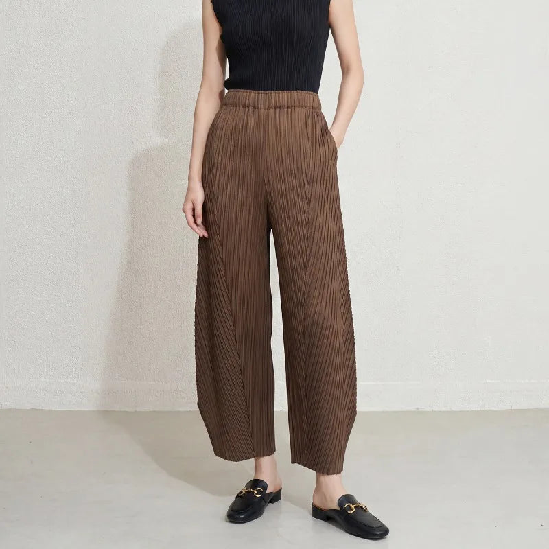 Miyake Pleated Lantern | Pants