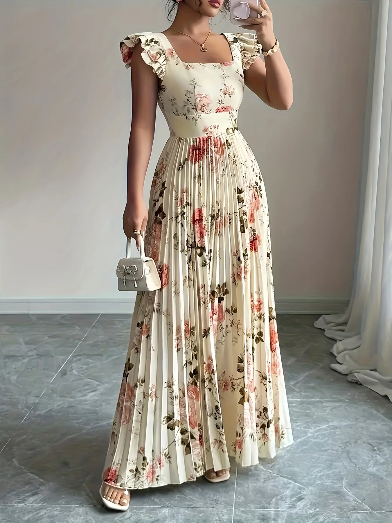 Izara Dress Cream Floral